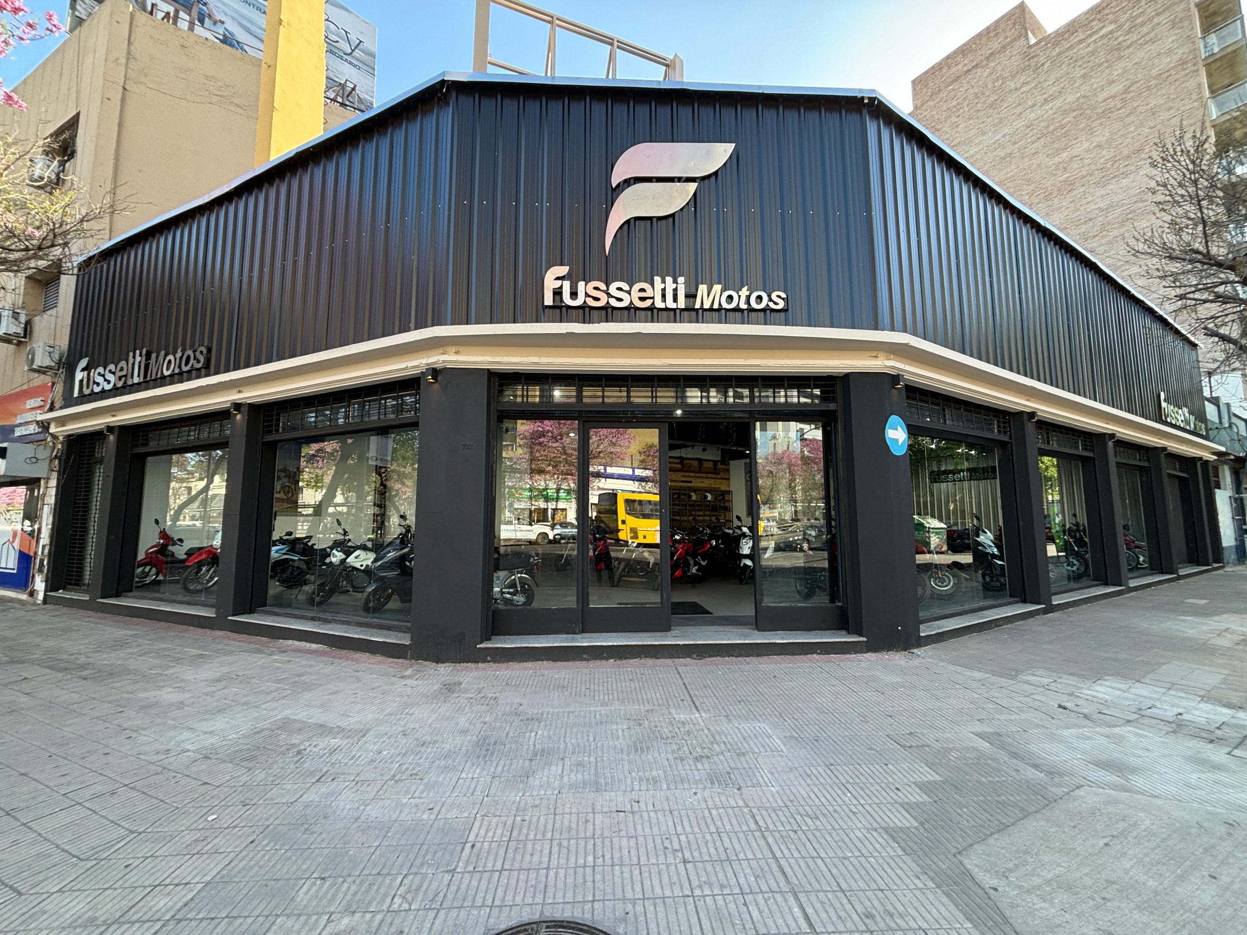 Una famosa concesionaria de motos de Rosario acelera en Funes: marcas de primer nivel y ubicación privilegiada